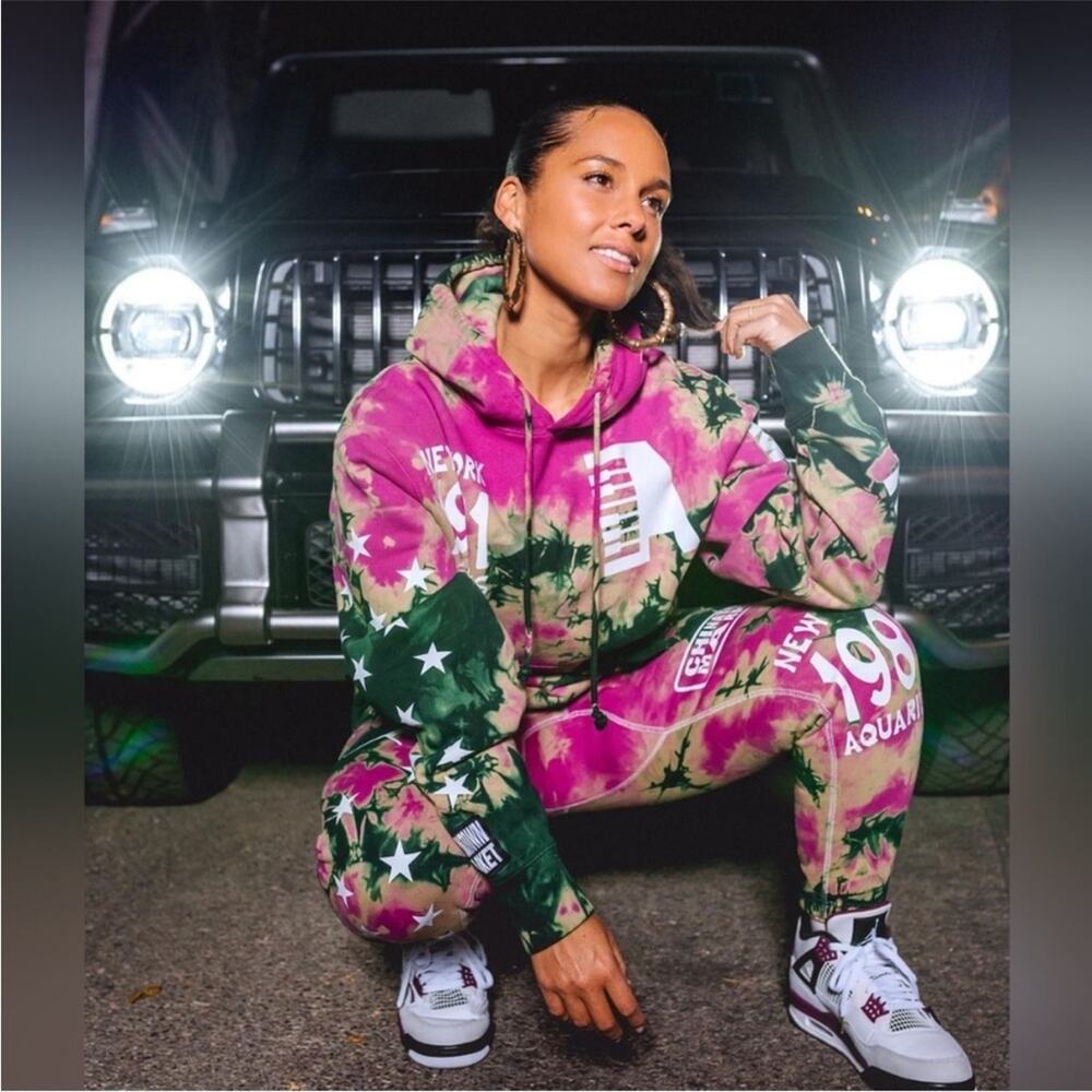 Chinatown Market Alicia Keys Collaboration Tie Dye Hoodie Sz L